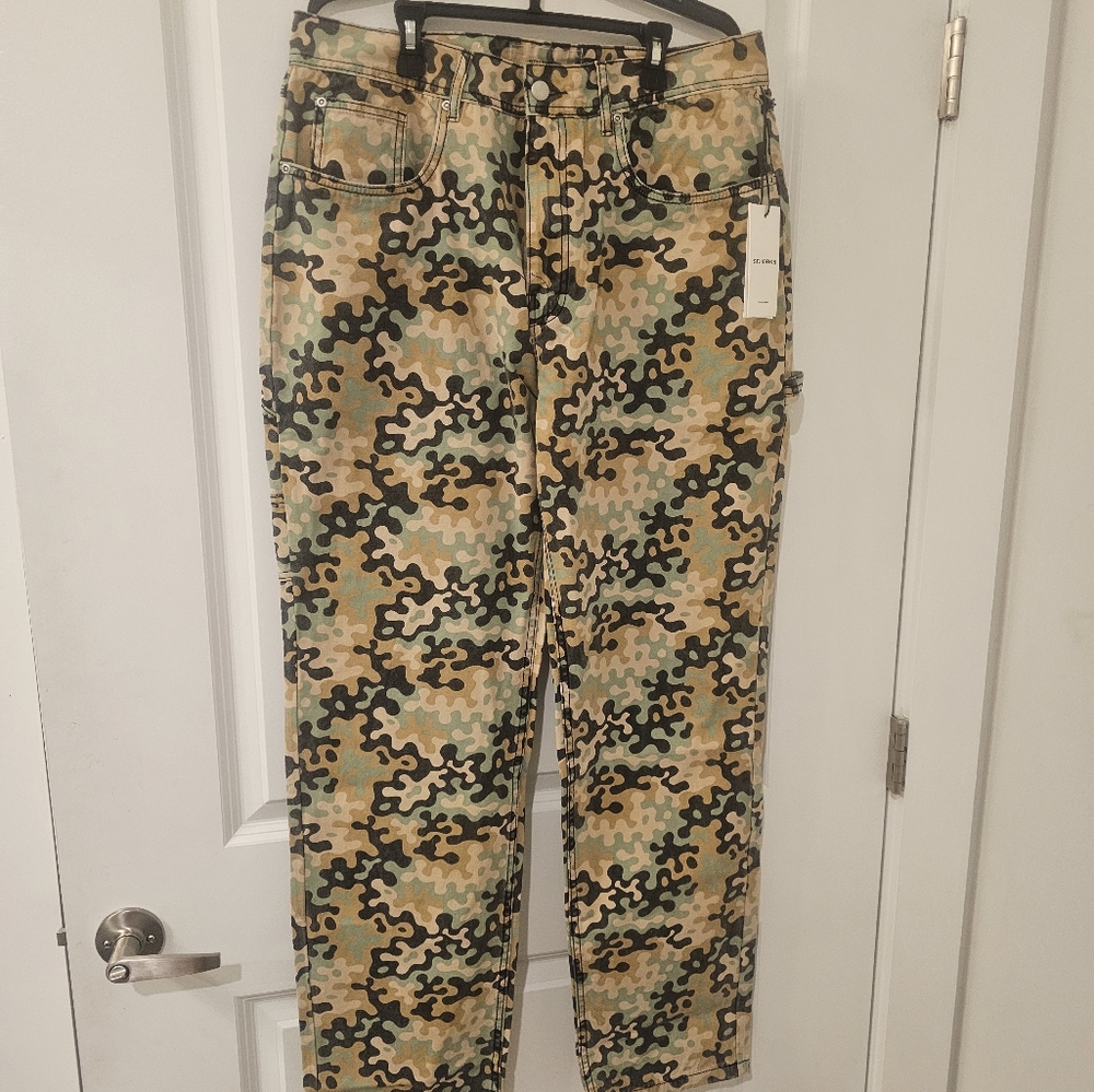 Men's Camouflage Pants By Student.